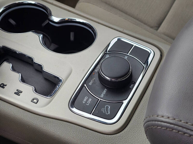 2012 Jeep Grand Cherokee Laredo