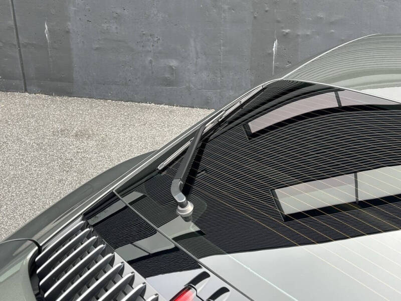 2022 Porsche 911 Carrera 4