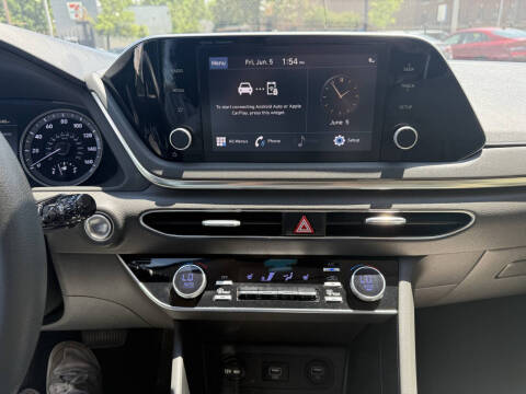 2022 Hyundai Sonata SEL