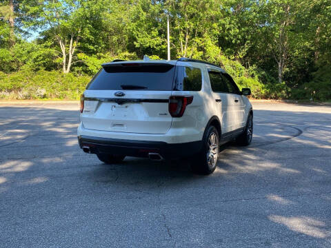 2016 Ford Explorer Sport