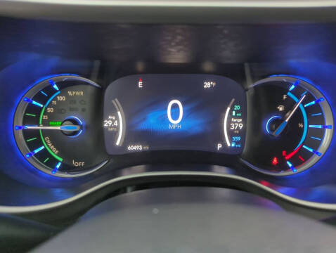 2023 Chrysler Pacifica Plug-In Hybrid Touring L