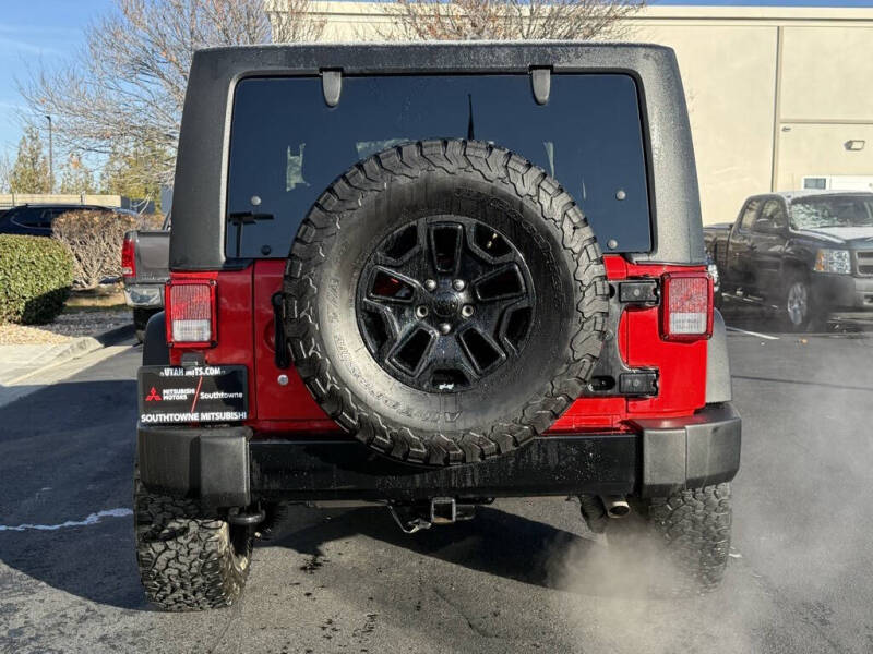 2017 Jeep Wrangler Willys Wheeler