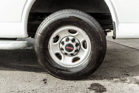 2023 GMC Savana 2500