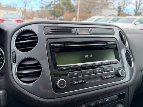 2013 Volkswagen Tiguan S 4Motion