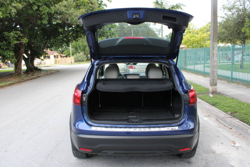 2018 Nissan Rogue Sport SL