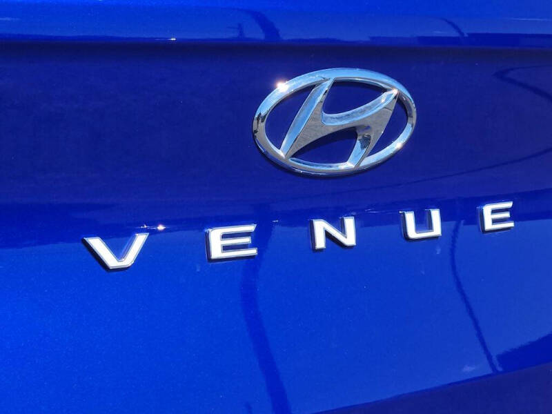 2025 Hyundai Venue Limited