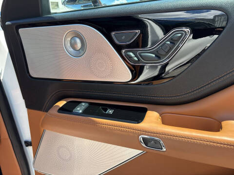 2020 Lincoln Aviator Black Label