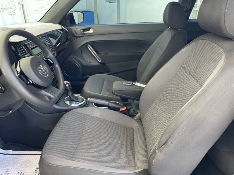 2013 Volkswagen Beetle 2.5L Entry PZEV