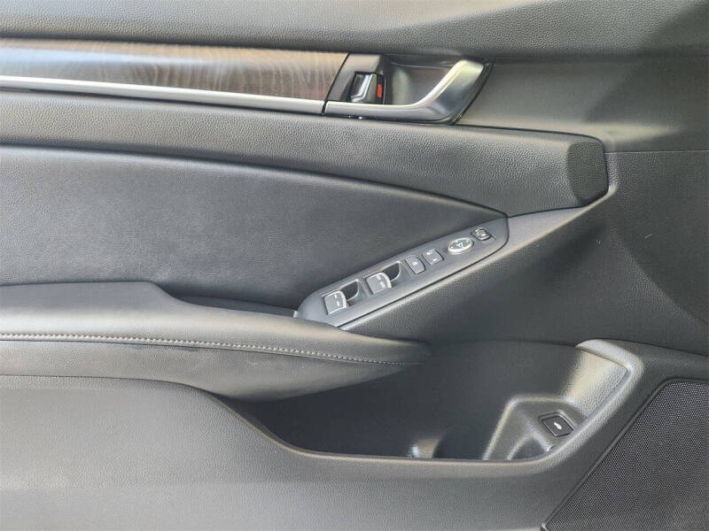 2021 Honda Accord Hybrid EX