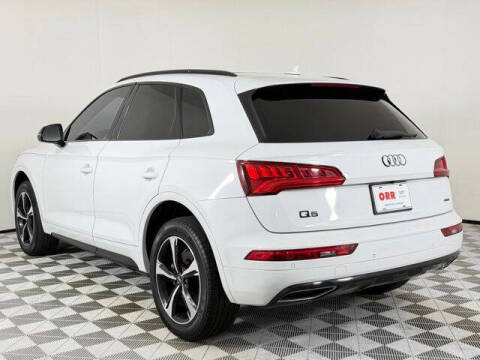 2020 Audi Q5 quattro Premium Plus 45 TFSI