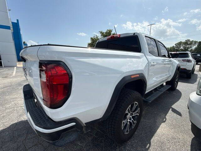 2023 GMC Canyon AT4