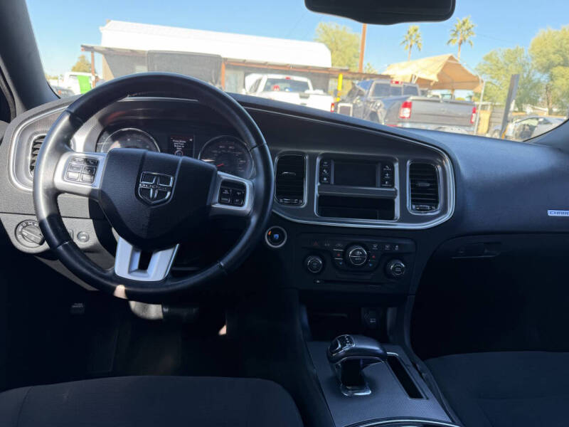 2012 Dodge Charger SXT