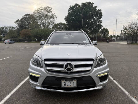 2016 Mercedes-Benz GL-Class GL 550 4MATIC