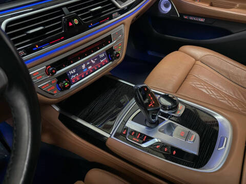 2017 BMW 7 Series 750i