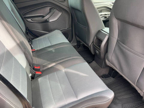 2017 Ford Escape S