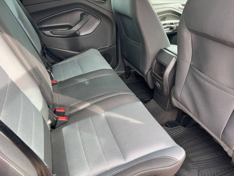 2017 Ford Escape S