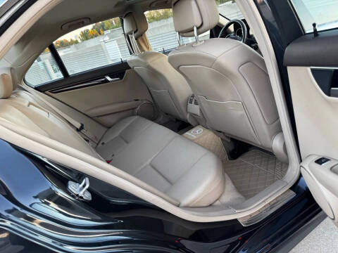 2012 Mercedes-Benz C-Class C 250 Sport