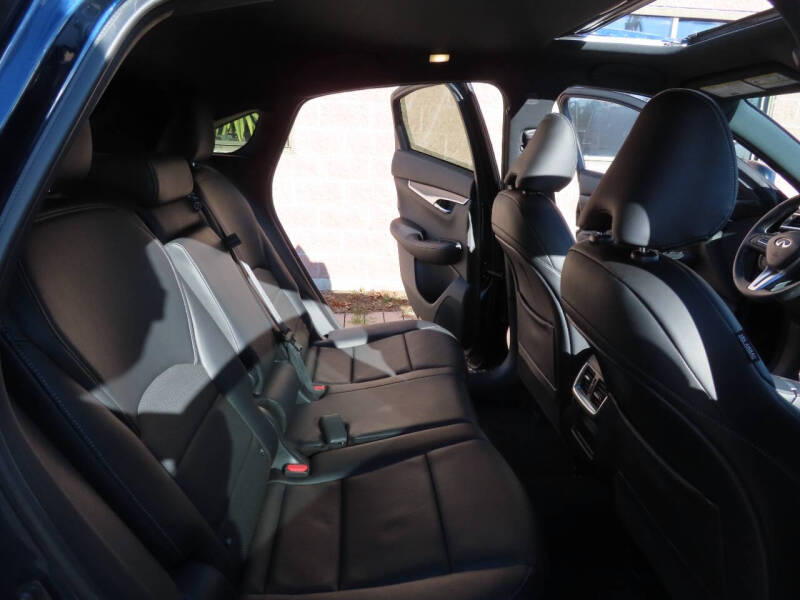 2023 Infiniti QX55 Luxe