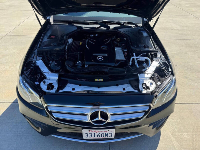 2019 Mercedes-Benz E-Class E 300