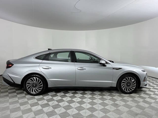 2024 Hyundai Sonata Hybrid SEL