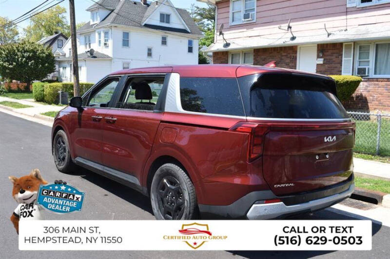 2025 Kia Carnival LXS