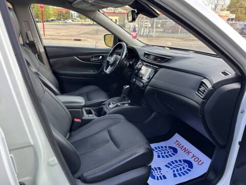 2017 Nissan Rogue SL