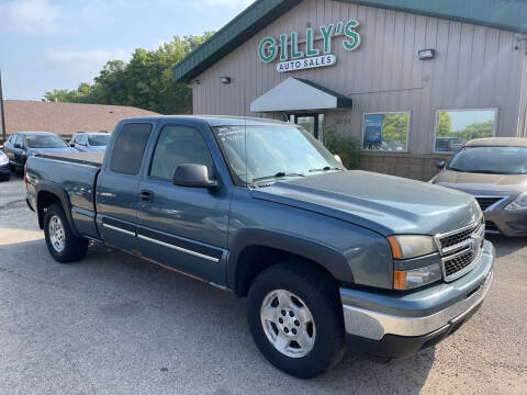2006 Chevrolet Silverado 1500 for sale at Gilly's Auto Sales in Rochester MN