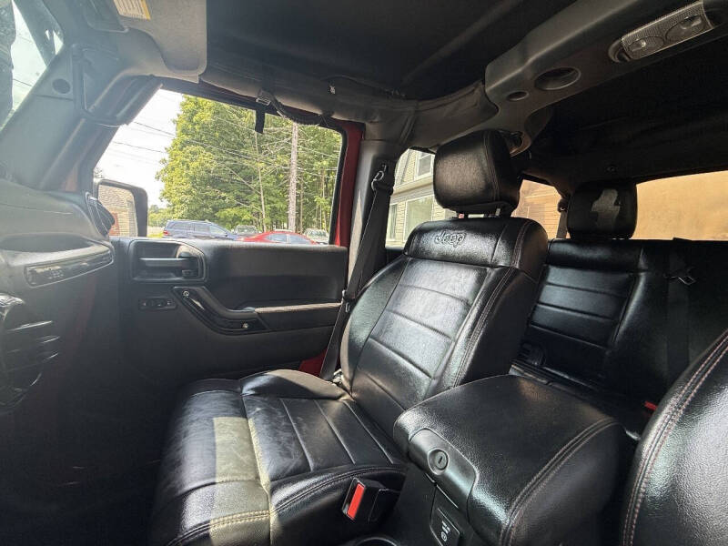 2012 Jeep Wrangler Unlimited Sahara