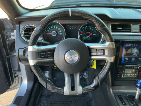2014 Ford Mustang V6