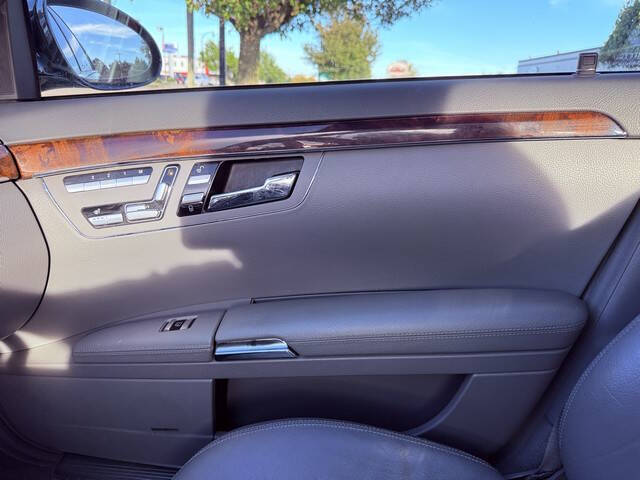 2007 Mercedes-Benz S-Class S 550