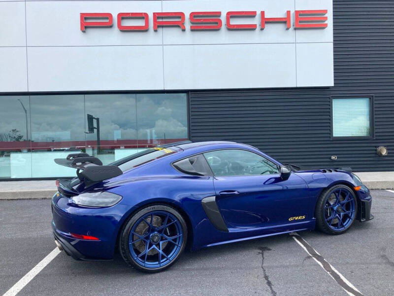2023 Porsche 718 Cayman GT4 RS