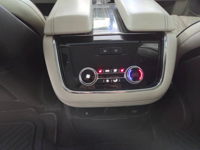 2018 Lincoln Navigator Black Label