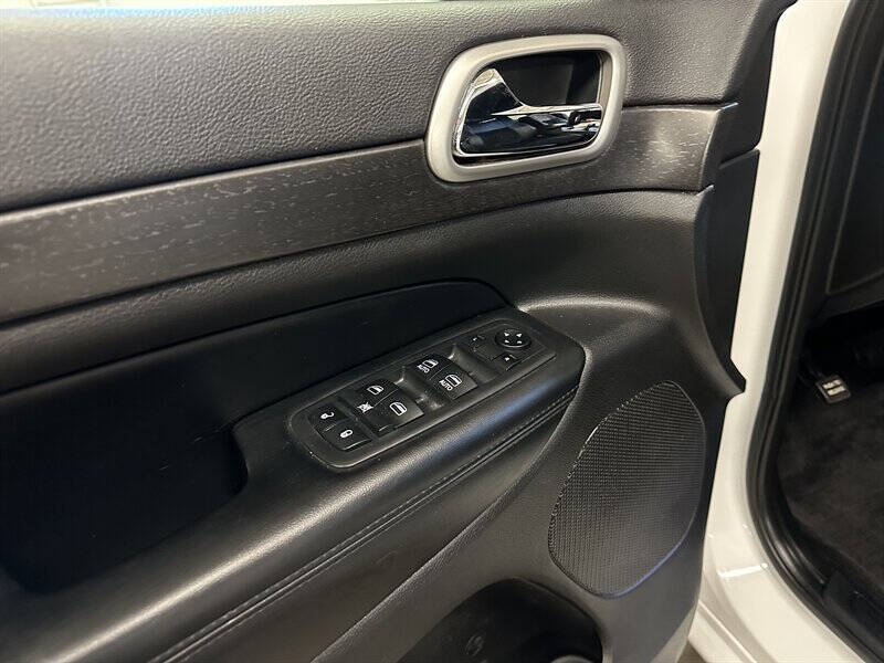 2017 Jeep Grand Cherokee Altitude