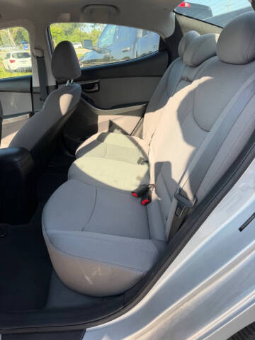 2012 Hyundai Elantra GLS