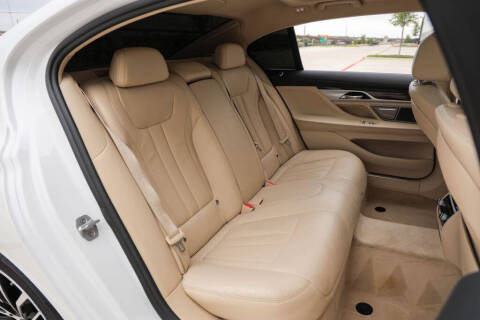 2018 BMW 7 Series 740i