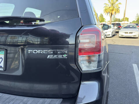 2017 Subaru Forester 2.5i