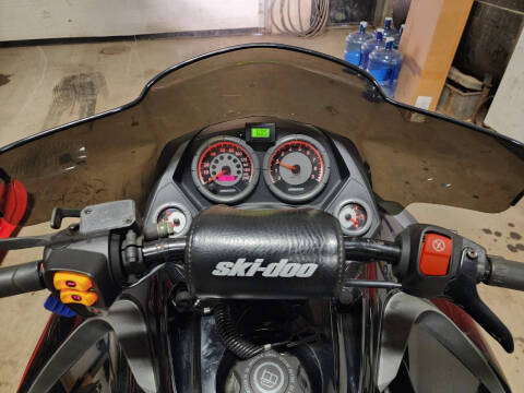 2005 Ski-Doo Mach Z