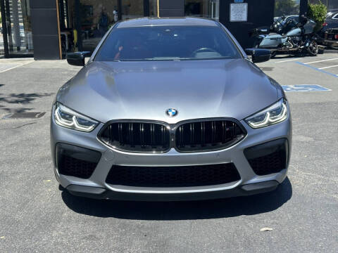 2021 BMW M8