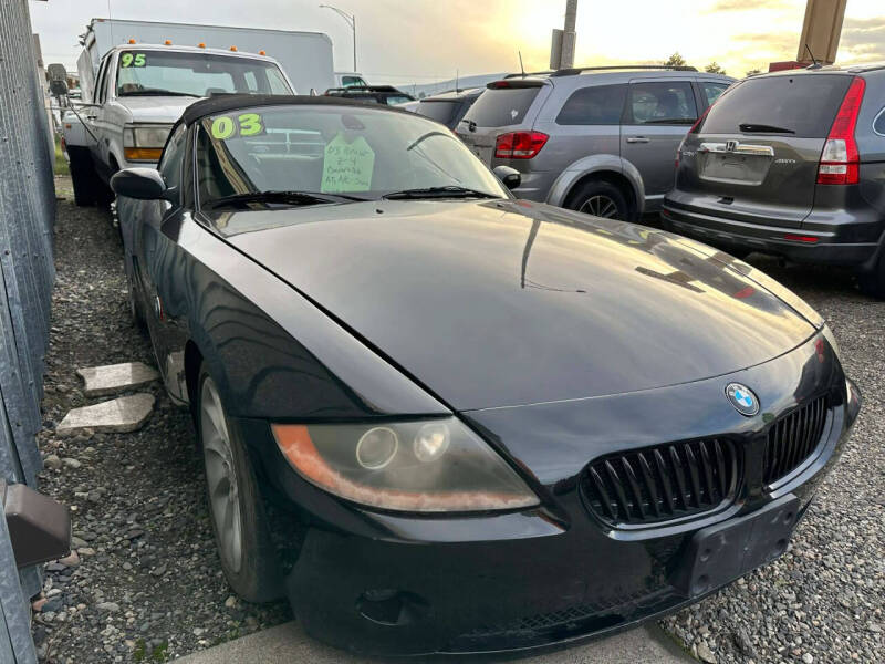 2003 BMW Z4 2.5i