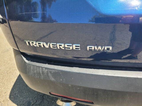 2023 Chevrolet Traverse LT Cloth