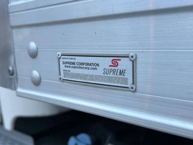 2020 Freightliner M2 106