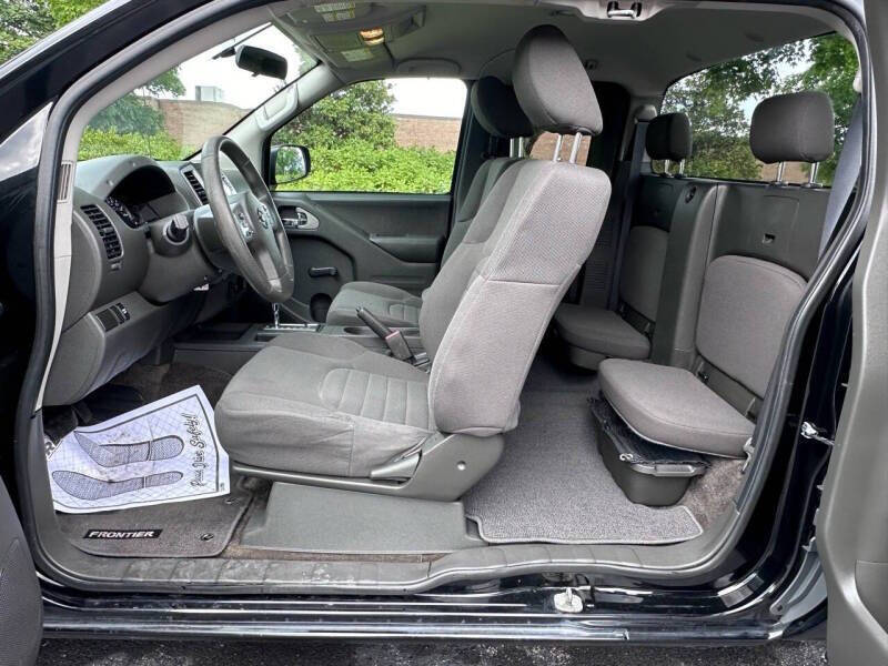 2017 Nissan Frontier S