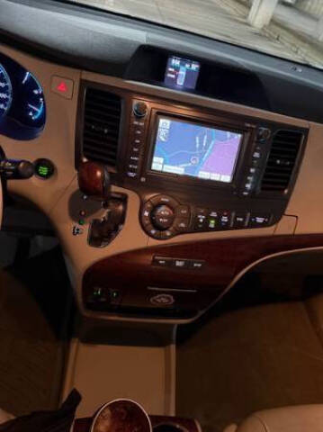 2012 Honda Odyssey EX-L w/Navi