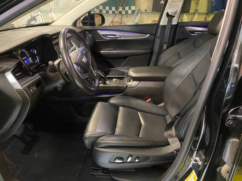 2017 Cadillac XT5 Premium Luxury