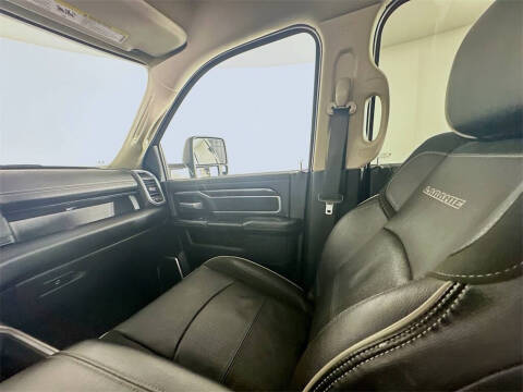 2024 RAM 3500 Laramie