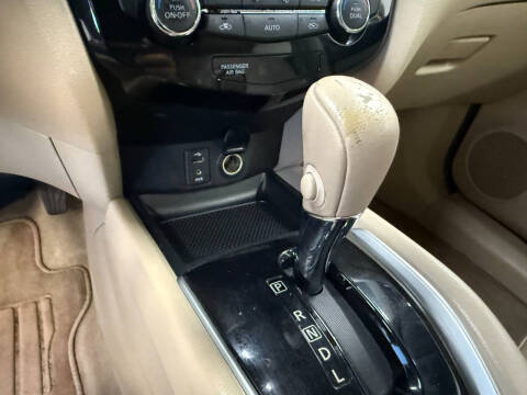 2014 Nissan Rogue SL