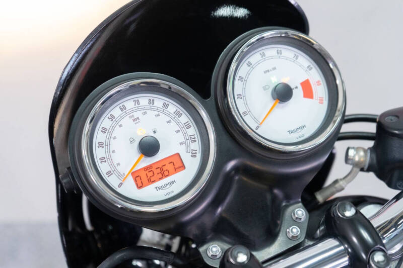 2015 Triumph Thruxton
