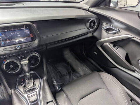 2022 Chevrolet Camaro LT1