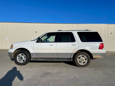 2003 Ford Expedition for sale at TnT Auto Plex in Platte SD