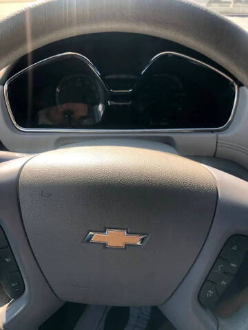 2017 Chevrolet Traverse LS